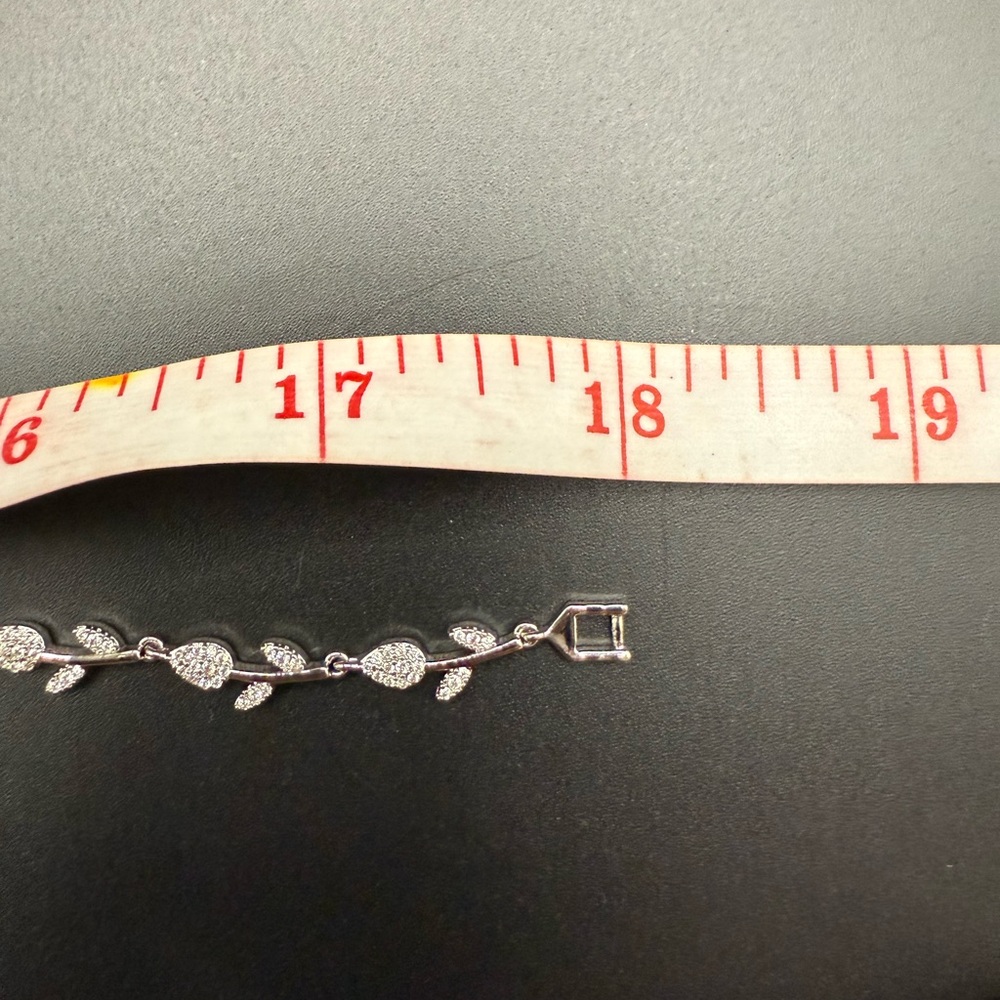Cubic Zirconia Crystal Leaf Vine Bridal Necklace Jewelry Gifts - Picture 3 of 3